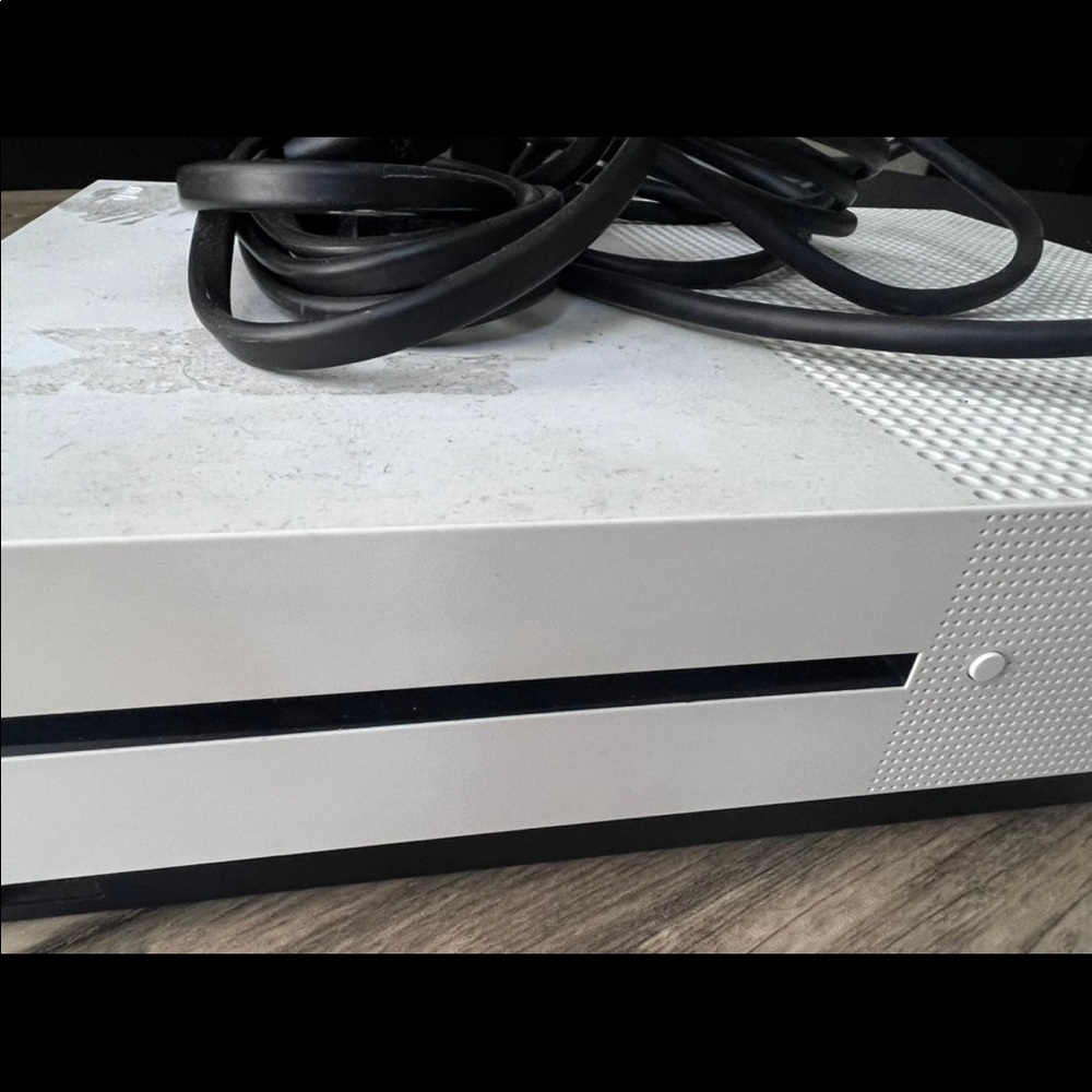 Used Xbox - Picture 5 of 5